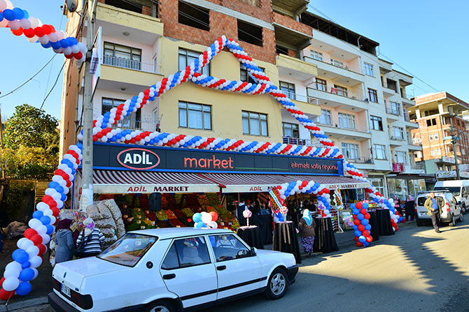 adil-market-acildi.jpg